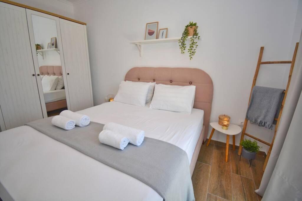 Potamos Deluxe White Apartment Eksteriør billede